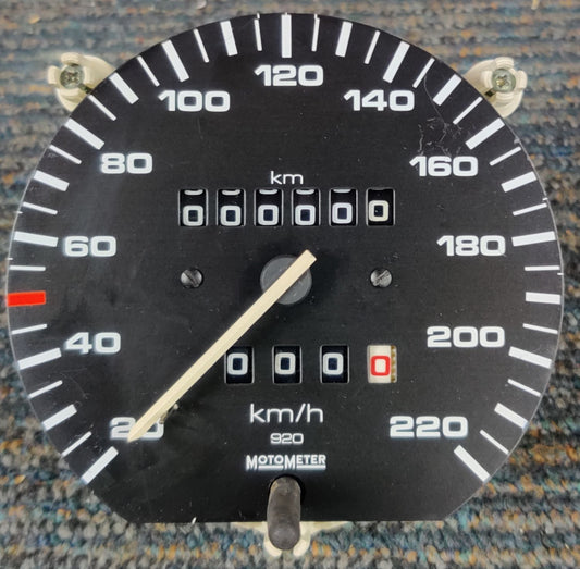 Tachometer/Kilometerzähler. Volkswagen Golf 920 E12