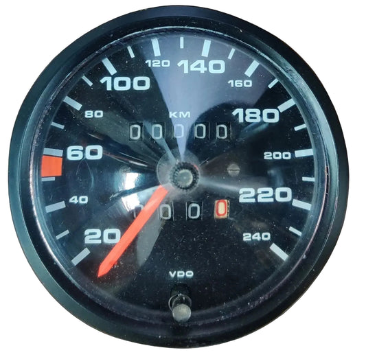 Velocímetro cuentakm. Porsche 924
