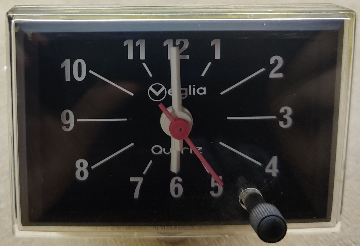 Peugeot 304 - Peugeot 504 (Veglia) clock