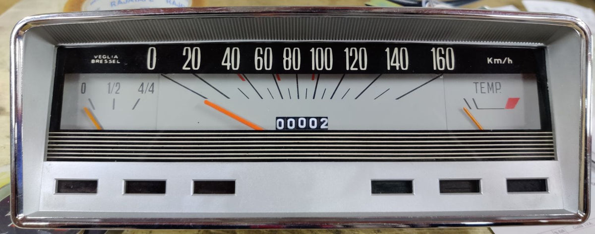 Instrumententafel des Seat 124 der 1. Serie