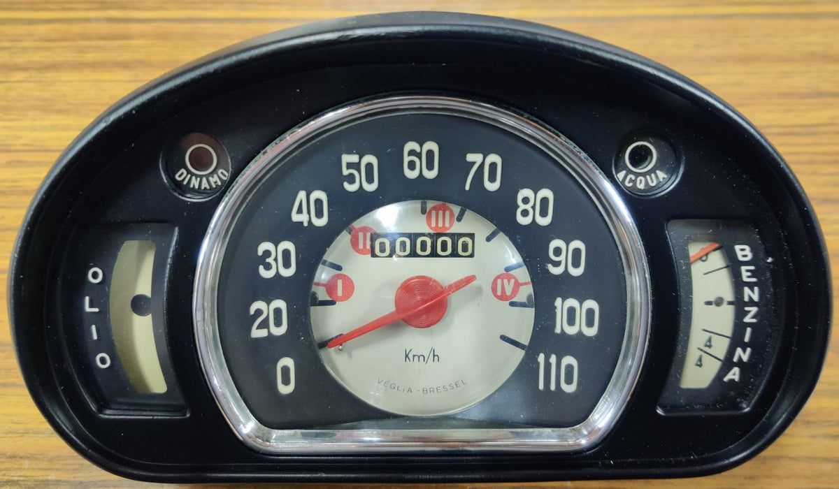 Velocímetro cuentakm. Fiat 600