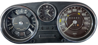 Cuadro de instrumentos Mercedes W114 W115 W=0.8625 220 km/h