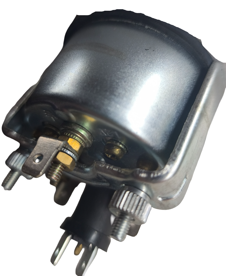 Renault 6 bar oil pressure gauge.