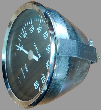 Renault 8 Gordini tachometer