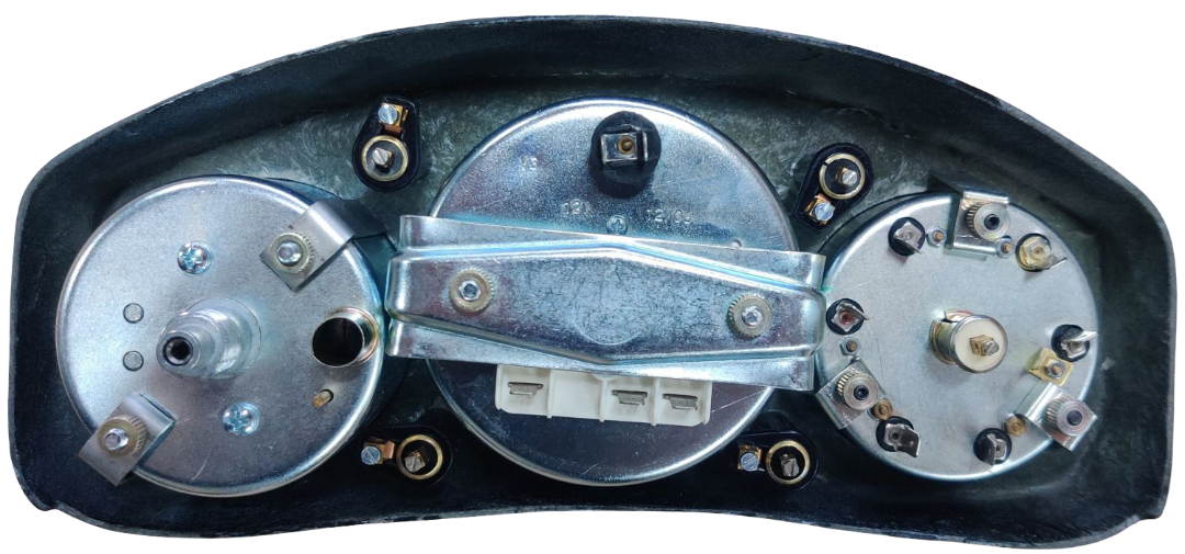 Abarth 600 instrument cluster