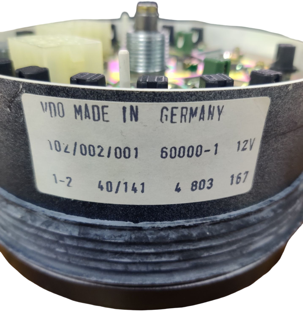 VDO Mechanical Hour Meter and Tpm Meter